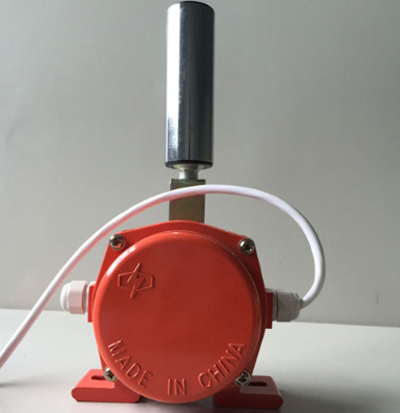 防爆型XT-GF-KTB不銹鋼兩級跑偏開關(guān)、防潮PP-K2-J皮帶保護(hù)跑偏開關(guān)價(jià)格