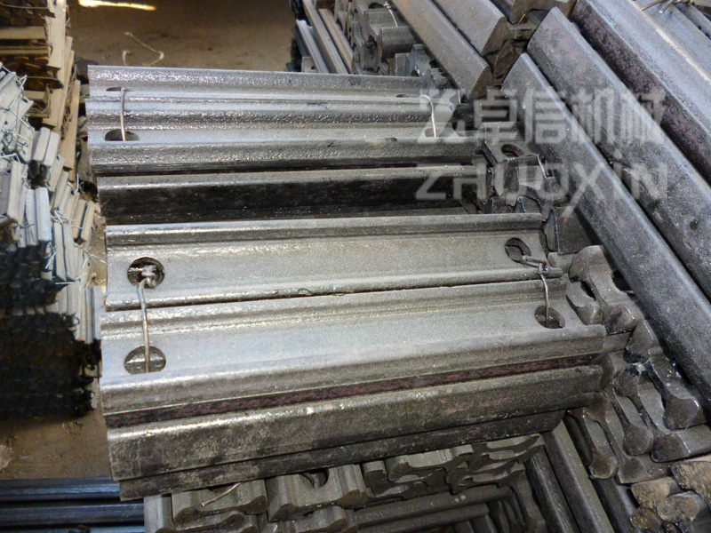 �ΰ�ݔ�͙C���